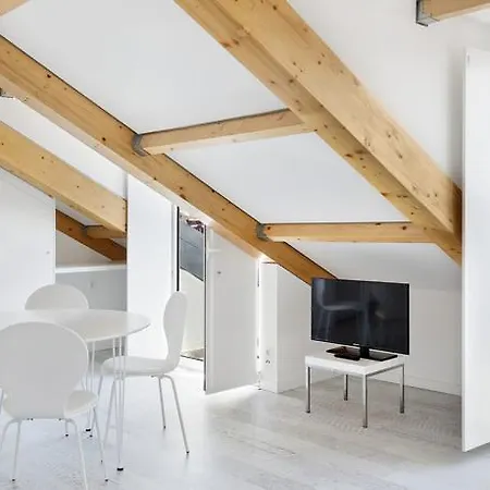 Hello Bairro Alto Apartment *