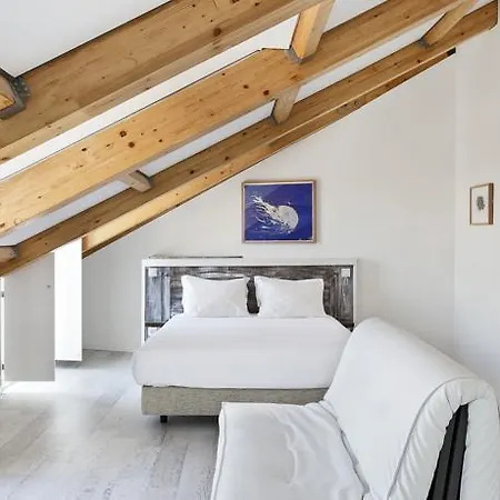 Hello Bairro Alto Apartment *
