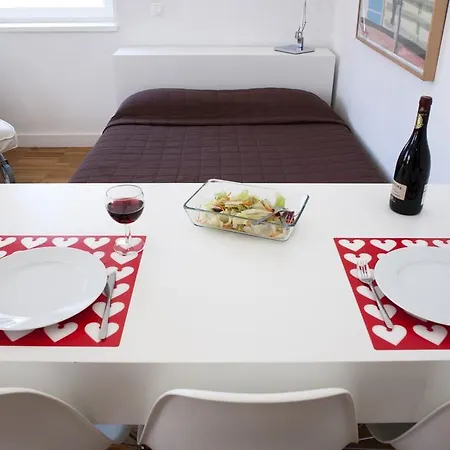 Apartment Hello Bairro Alto *
